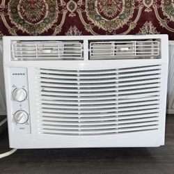 Amana Air Conditioner With Window Sleeves 
