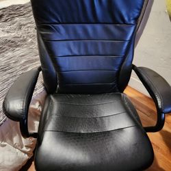 Desk Chair Supports Up To 400 Lbs