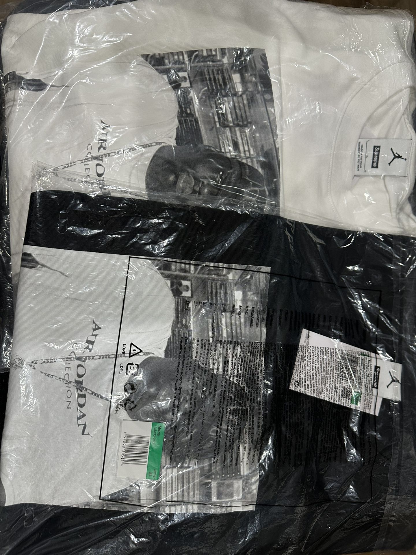 Supreme Jordan Biggie T-shirt Size LG White 