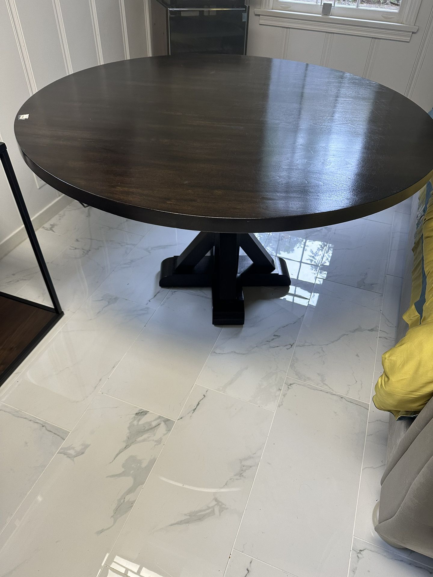 Design Within Reach Round Dining Table (Arhaus Quality Level)