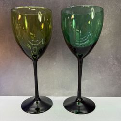 Set of (2) Rare Gorgeous Mid Century Wine Glasses. Green  Bowl with Black Stems. 