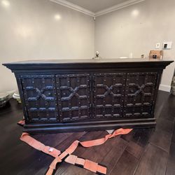 Restoration Hardware Dining room Sideboard Buffet Cabinet 