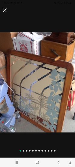 A few Good Sturdy Vintage Mirrors In Various Designs And Sizes. 