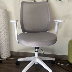 white office chair 