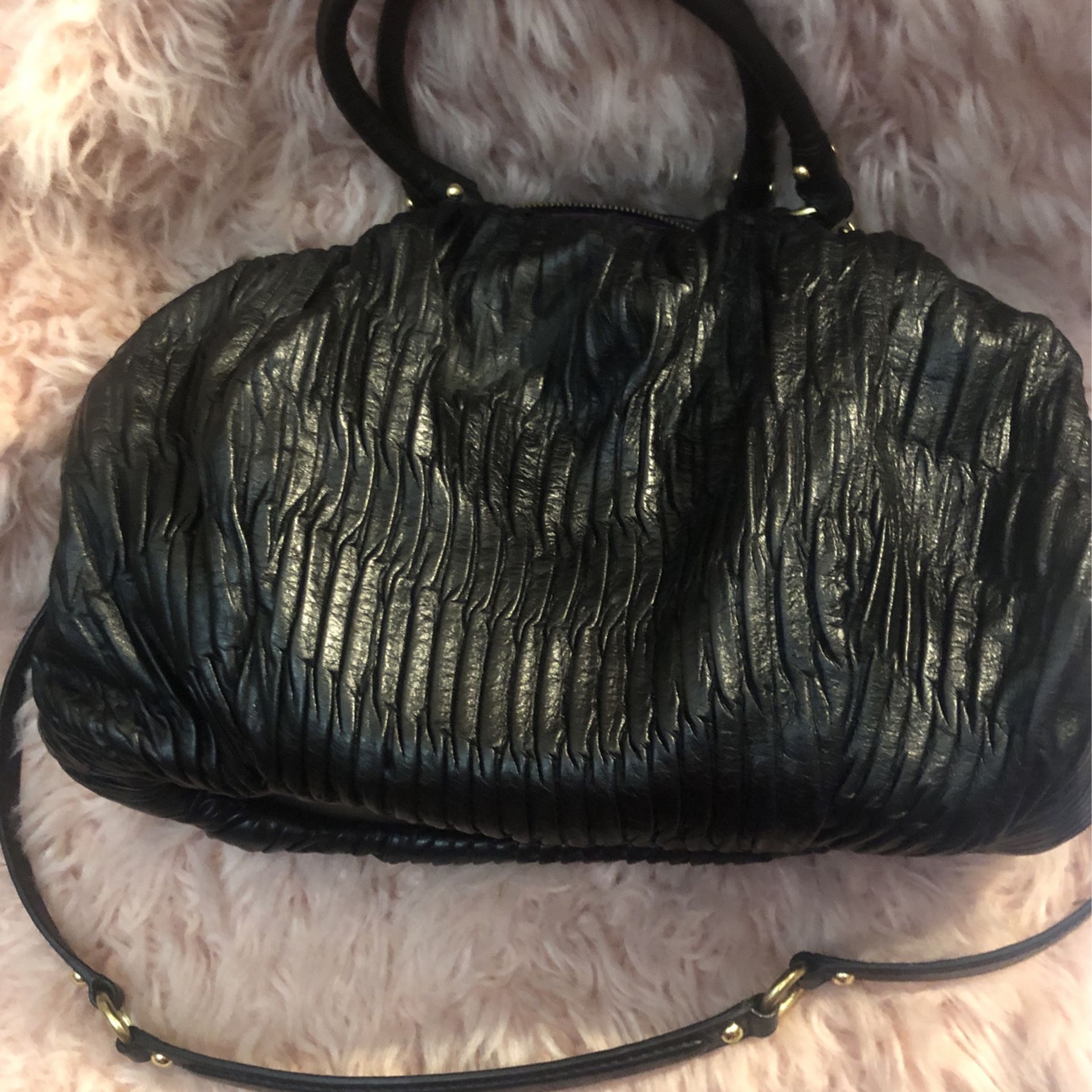 Black With Gold Coach Purse for Sale in Bloomington, CA OfferUp