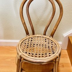 Chair 🪑 For Kids Or Pets