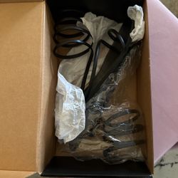 Flat Sandals NEW $10 Size 7 Women