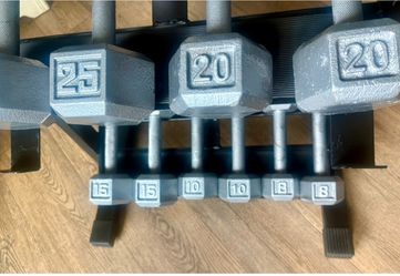 In NEW Condition Set Of Cast Iron Hex Dumbbells 8s, 10s, 15s 20s  And  25s. Total: 156 lbs [ RACK NOT INCLUDED]