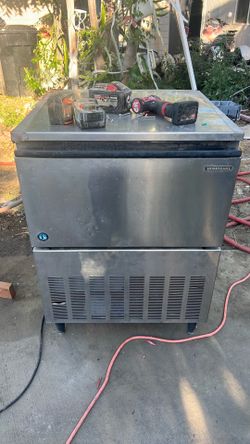 Ice maker  machine