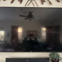 65 Inch Samsung flatscreen 