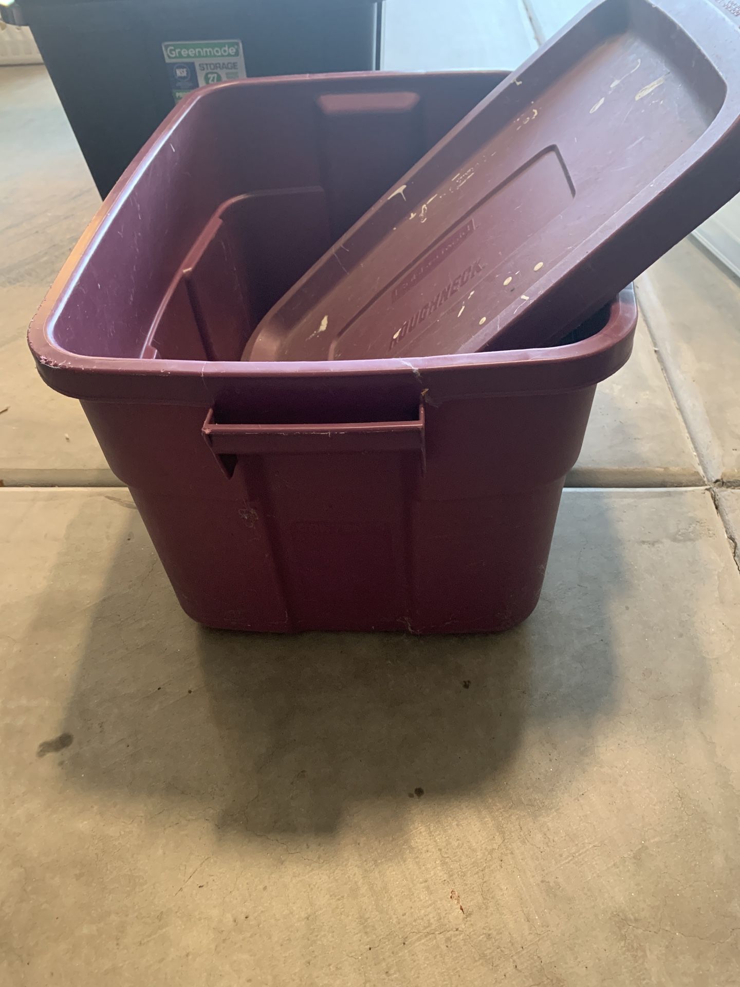 Free Storage Tote