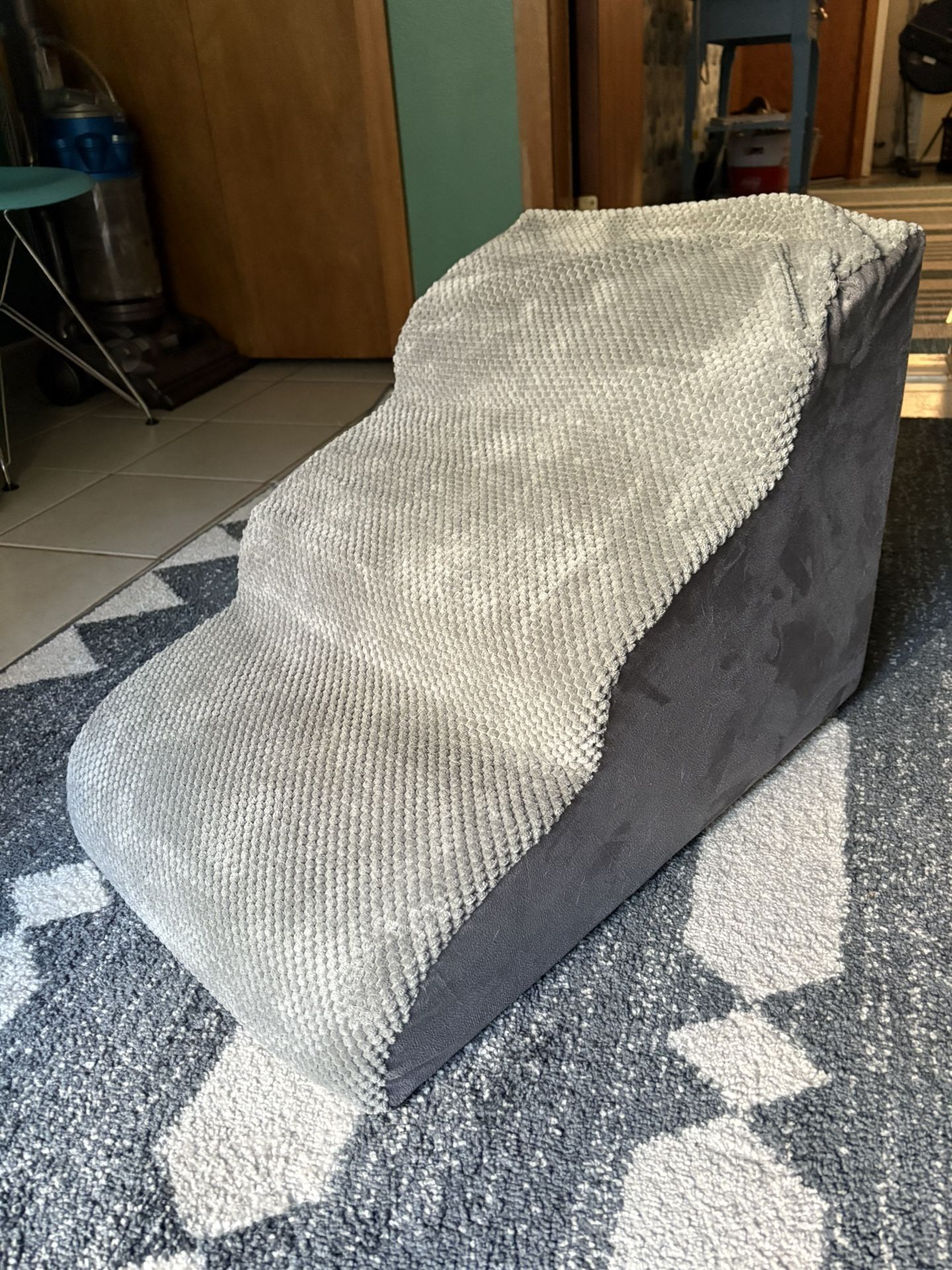 Niubya High Density Foam Dog Stairs, Grey, 3 steps, $25
