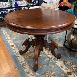 Used round discount pedestal dining table