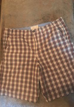 Men’s shorts size 38