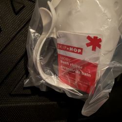 Skip Hop Moby Waterfall Baby Bath Rinser - White