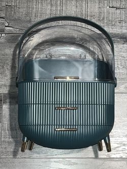 New Makeup Organizer 