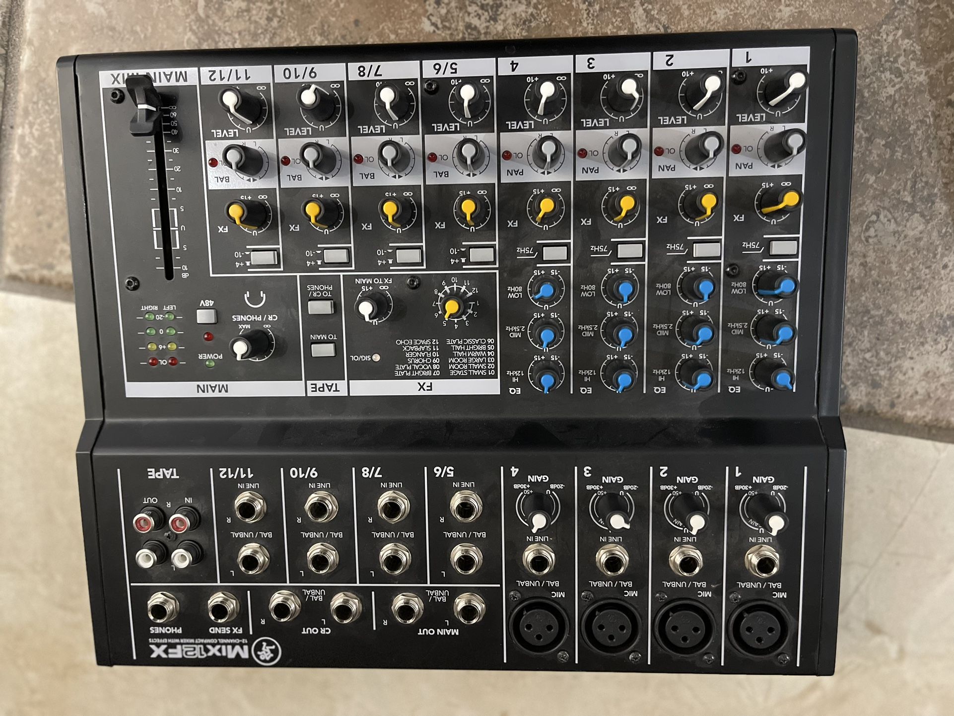 PORTABLE Multi Channel Mixer Perfect For 6-8 Devices
