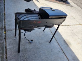 Camping grill good condition
