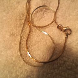 Gold  chain 
