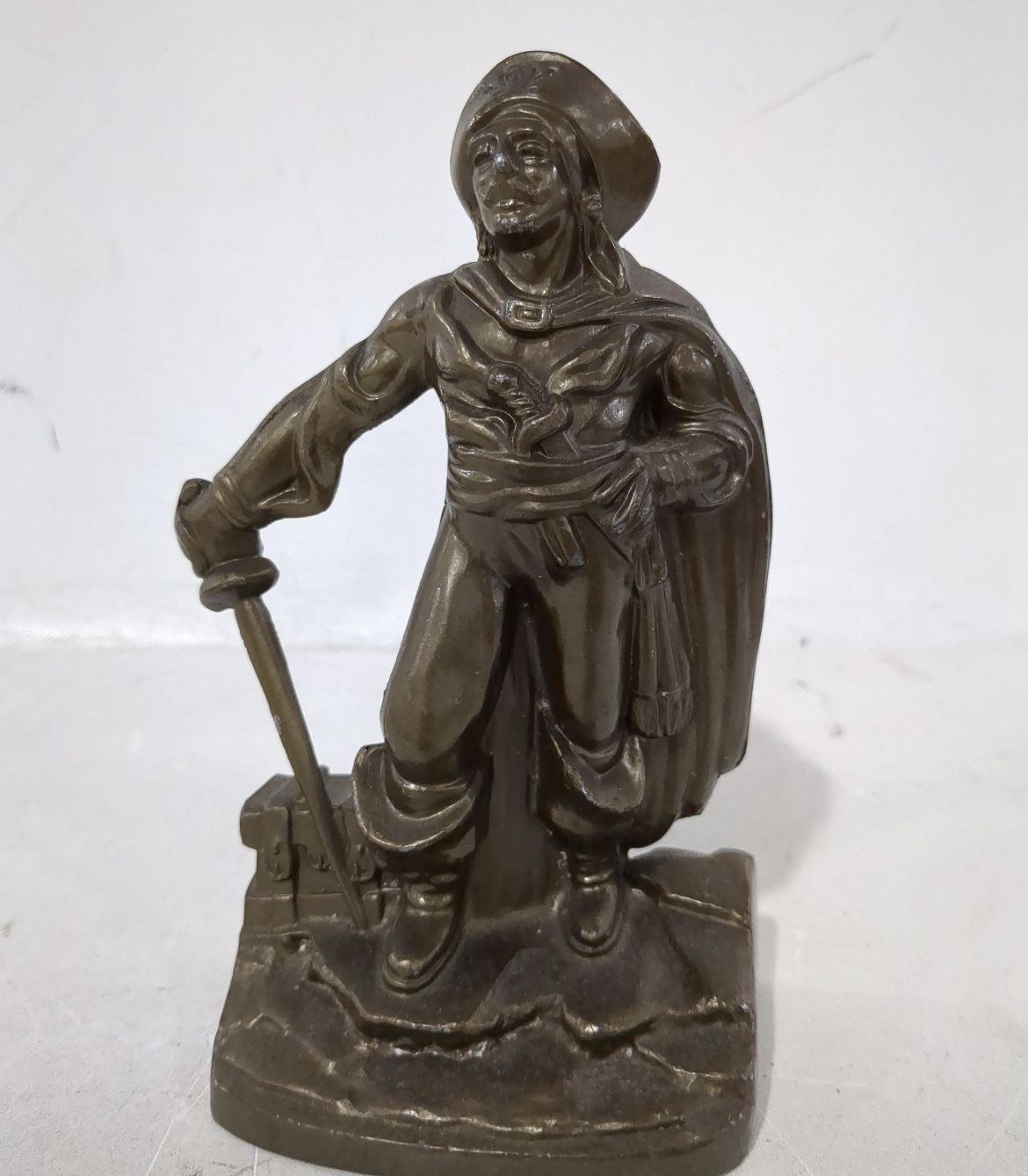 Vintage Cast Iron Bookend Pirate Buccaneer Littco Bronze Color