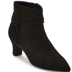 Women's Boots Size 10 New