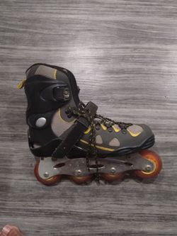 Rollerblades SIZE 10 WOMAN US [ ONLY AVAILABLE FOR 2 DAYS ]