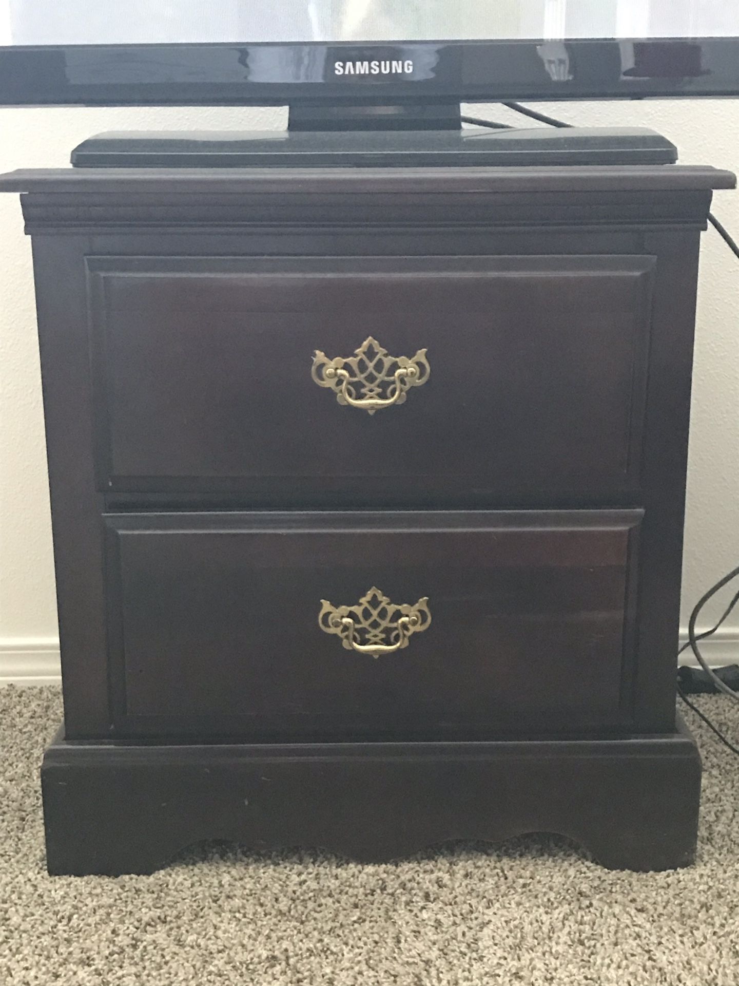 Cherry wood end table