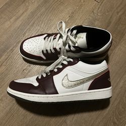 Air Jordan 1 Low (White/Burgundy/Gold) - Size 9.5