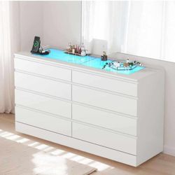 8 Drawer Dresser with Glass Top & Power Outlet, White Dresser for Bedroom with LED Light, Modern Chest of Drawer Double Wide Drawers Organizer Cabinet