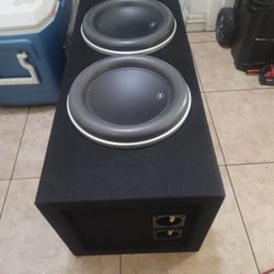 2 12W7 JL Audio With Brand new ported enclosure