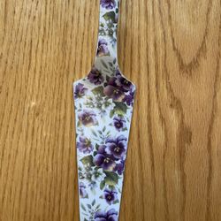 Fancy China Cake Server