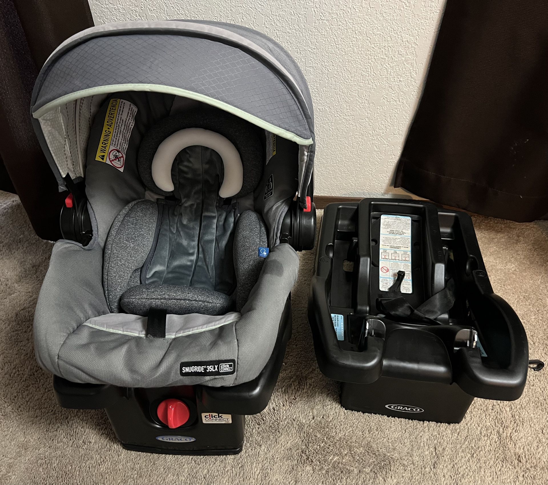 Graco Car Seat With 2 Base