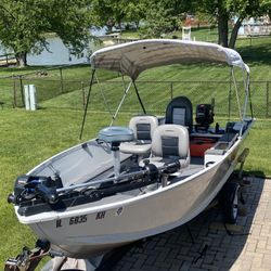 2009 Alumacraft 16ft boat,motor,trailer and lots of extras.