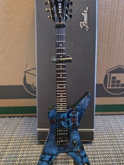 Dimebag Darrell (Pantera) Mini Guitar 