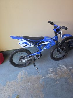 Boys bike