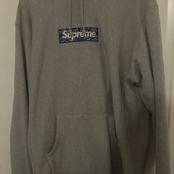 TRADE Supreme Bandana Box Logo Hoodie