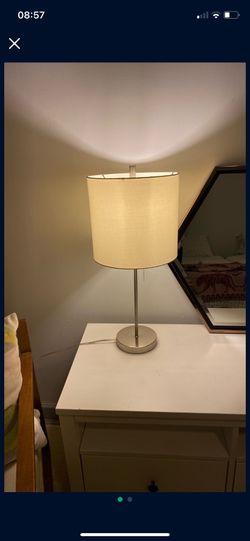 Table Lamp - Desk Lamp - Lámpara De Mesa 
