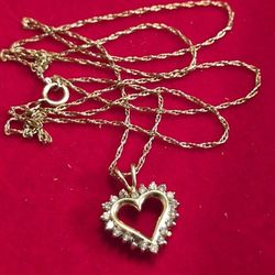 10k Chain And Pendant 21" Long 