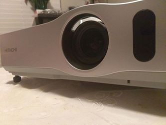 Projector HDMI Hitachi DLP alta definición