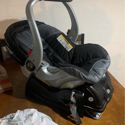 Babytrend Infant Car seat & Base