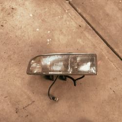 Headlight For Chevy S10 Passenger Side 