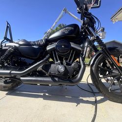 Harley Davidson sportster 883 Upgraded