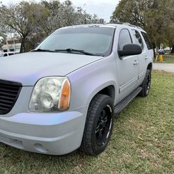 2011 GMC Yukon SLT Excellent Deal