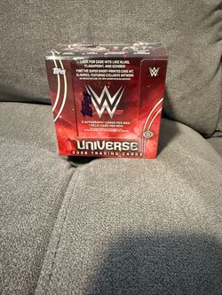 2026 Topps WWE Universe Factory Sealed Hobby Box