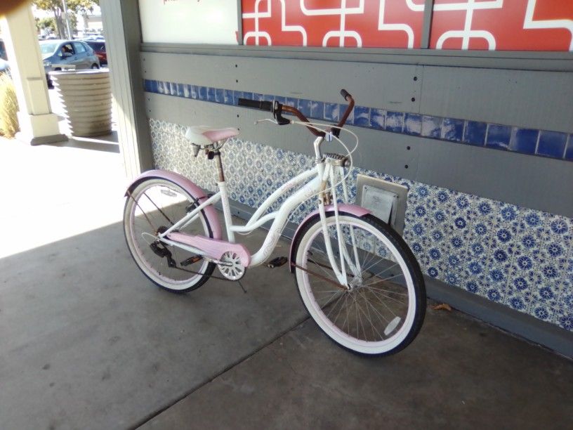 Barbie Special!!! Fantastic Condition Schwinn LULU