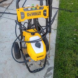 Electric Dewalt Pressure Washer 