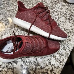 Size 9.5 adidas Tubular Shadow Burgundy