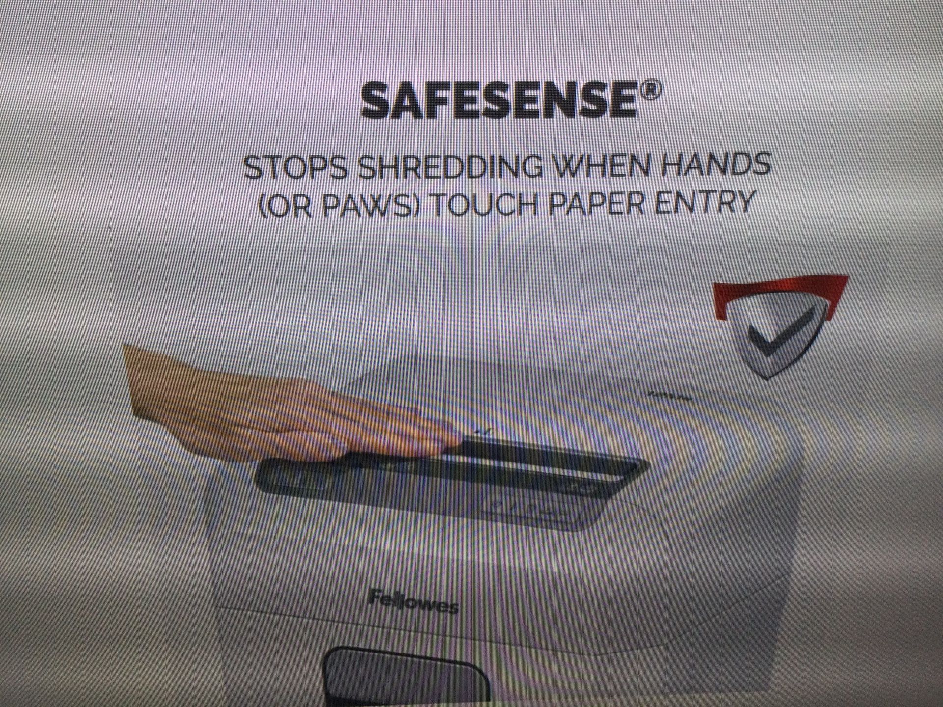 FELLOWES 1MS MICROSHRED 12-SHEET MICRO CUT PAPER SHREDDER. Lightly Used…RETAILS NEW FOR 149.95 PLUS TAX