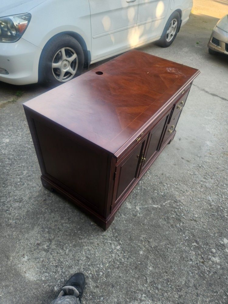 Used Desk For Sale for Sale in Lawrence, IN OfferUp