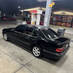 2002 Mercedes Benz E320